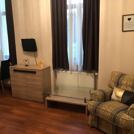 Quiet -Residential Area 2 Bedroom+Living Room Apartment Szombathely Exterior photo